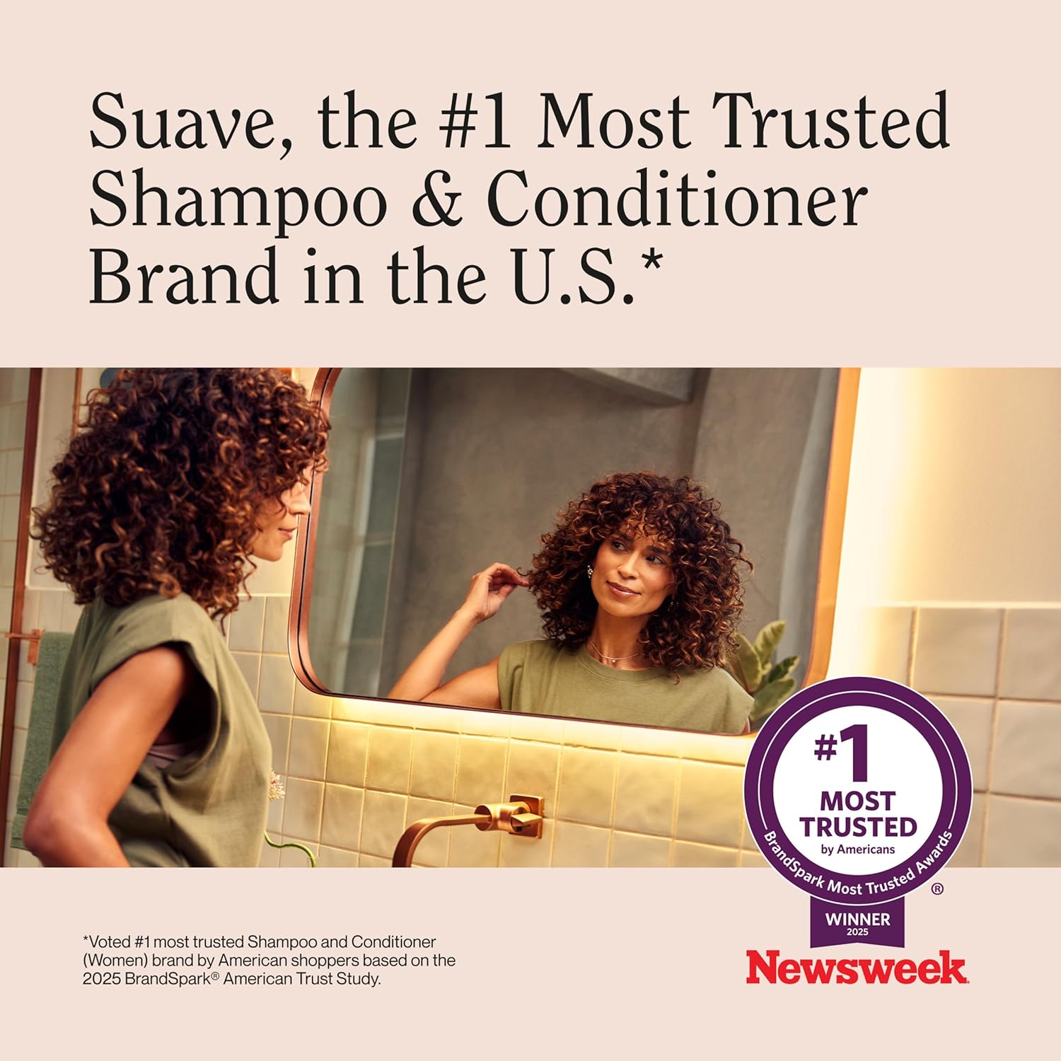Suave Champú alisador de infusión de queratina para cabello encrespado, antihumedad + control de encrespamiento 48 horas, suaviza y desenreda para un fácil peinado, bomba de 28 onzas líquidas, 4 unidades