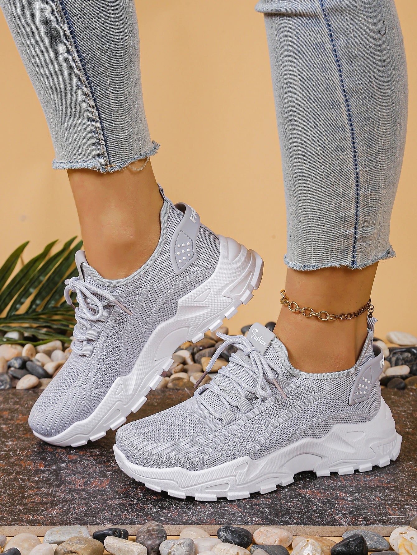 Women's shoes, women's sports shoes  Women's shoes Breathable single-mesh dad shoes Women's casual and versatile sports shoe
