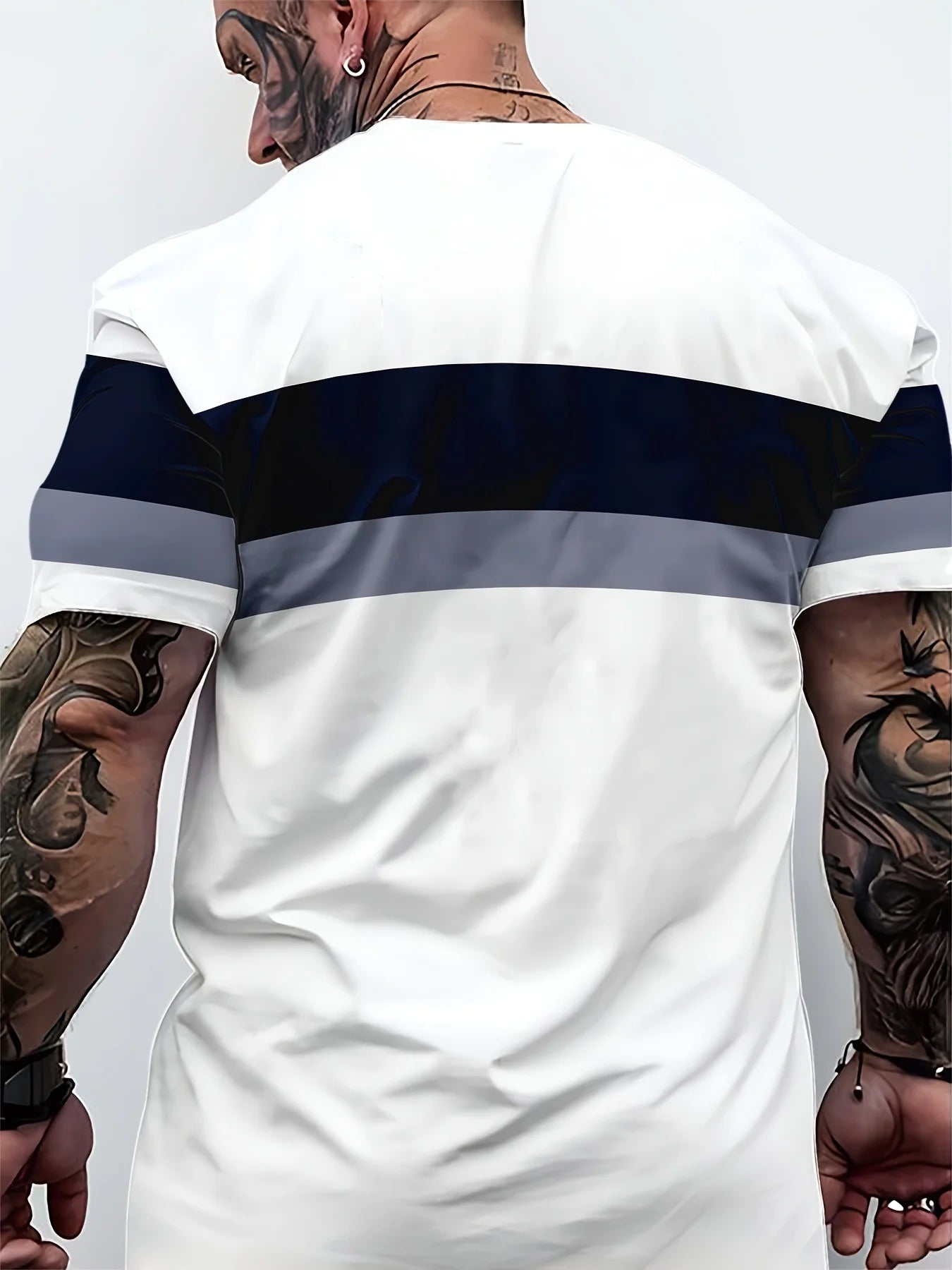 The 2025 summer new men's T-shirt is a light, breathable, casual, and fashionable outdoor men's T-shirt with striped prints.