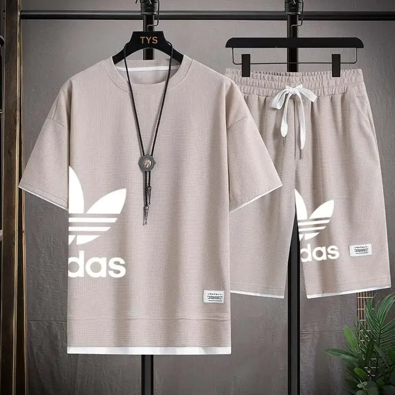 New Men's pullover sportswear Set, fashionable basketball men's casual short-sleeved T-shirt + shorts two-piece set
