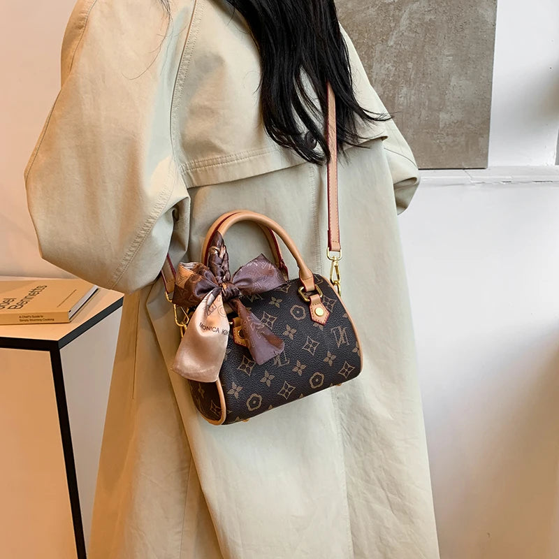 Paris Fashion Designer Elegant Handbag Classic Vintage Style For Luxury Women Leisure Business Commuter Bag