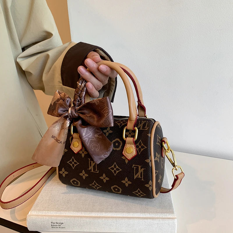 Paris Fashion Designer Elegant Handbag Classic Vintage Style For Luxury Women Leisure Business Commuter Bag